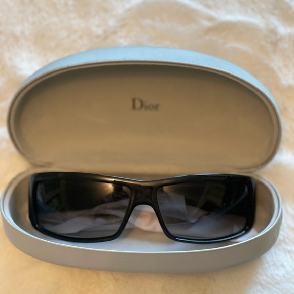 Genuine Dior sunglasses - Picture 2 of 3